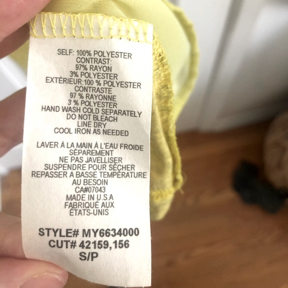 Sheer Tank Top - Picture 6 of 6